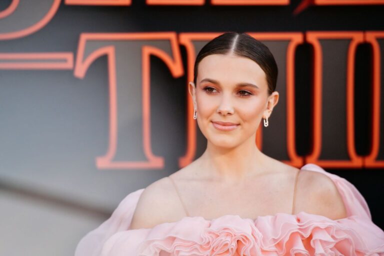 Know All About ‘Eleven’ Millie Bobby Brown Net Worth! Fiction Pad