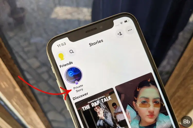 How to post a private story on Snapchat