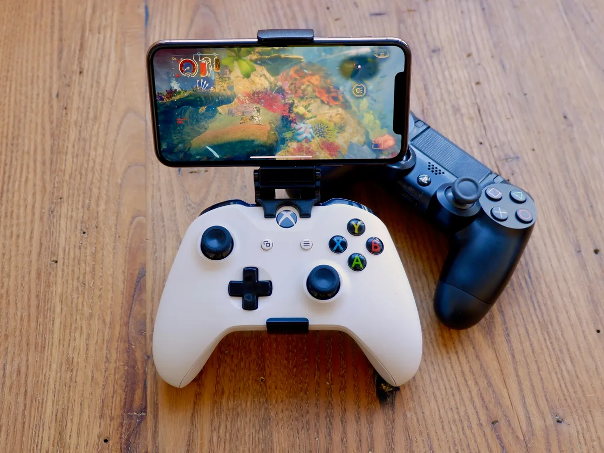 connect the PS4 controller to your iPhone